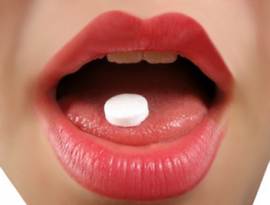 Kaip vartoti aspiriną, kad sumažintumėte kraują - Anatomija November