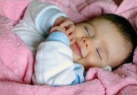 Kaip miegoti su savo vaikeliu saugiai