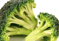 Mokslininkai: brokoliai kovoja su prostatos vėžiu