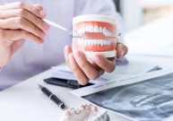 Dantų protezų kainos niekam nebus vienodos