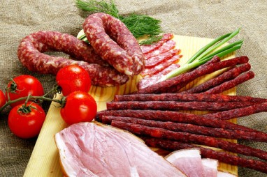 Dešrų ir mėsos vartojimas didina mirties riziką