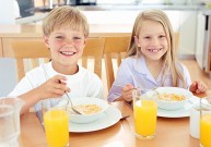 Per daug sveriantiems vaikams siūloma speciali dieta ir mankšta