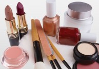 Populiarios kosmetikos gaminių sudedamosios dalys