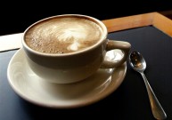 Seniausių pasaulyje žmonių patarimas: gerkite kavą