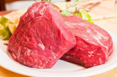 Mėsos vartojimas didina vėžio riziką