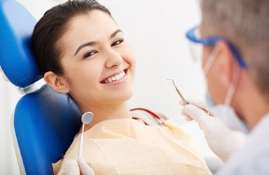 Kuo skiriasi odontologas, stomatologas ir dantų gydytojas?