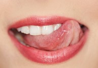 Tyrimas: oralinis seksas gali sukelti burnos vėžį