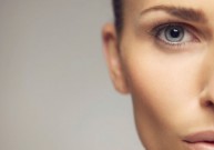 Kaip kovoti su problemine veido oda, kai paprastos priemonės nepadeda?