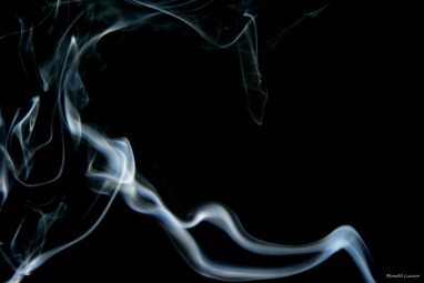 Rūkymas sukelia ankstyvą menopauzę