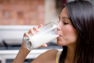 Kodėl ne visi galime gerti pieną