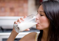 Kodėl ne visi galime gerti pieną