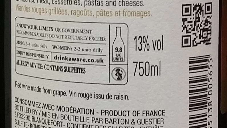 Alkoholio etiketės skelbs, kiek butelių išgerti nepavojinga