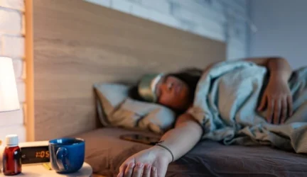 Nutverta dienos miego valanda gali būti tiek pat naudinga, kaip ir visos nakties miegas