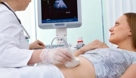 Pagalba rizikingiems nėštumams: kišeninis prietaisas embrionui stebėti