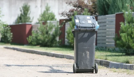 Be namų negerai- apie konteinerių žmones