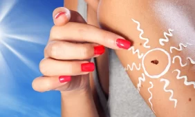Melanomą sukelia besaikis kaitinimasis saulėje