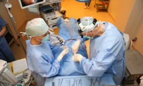 Atliktos pirmosios nosies ir prienosinių sinusų operacijos naudojant navigacinę įrangą