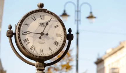 Genovaitė nesukioja laikrodžio rodyklių