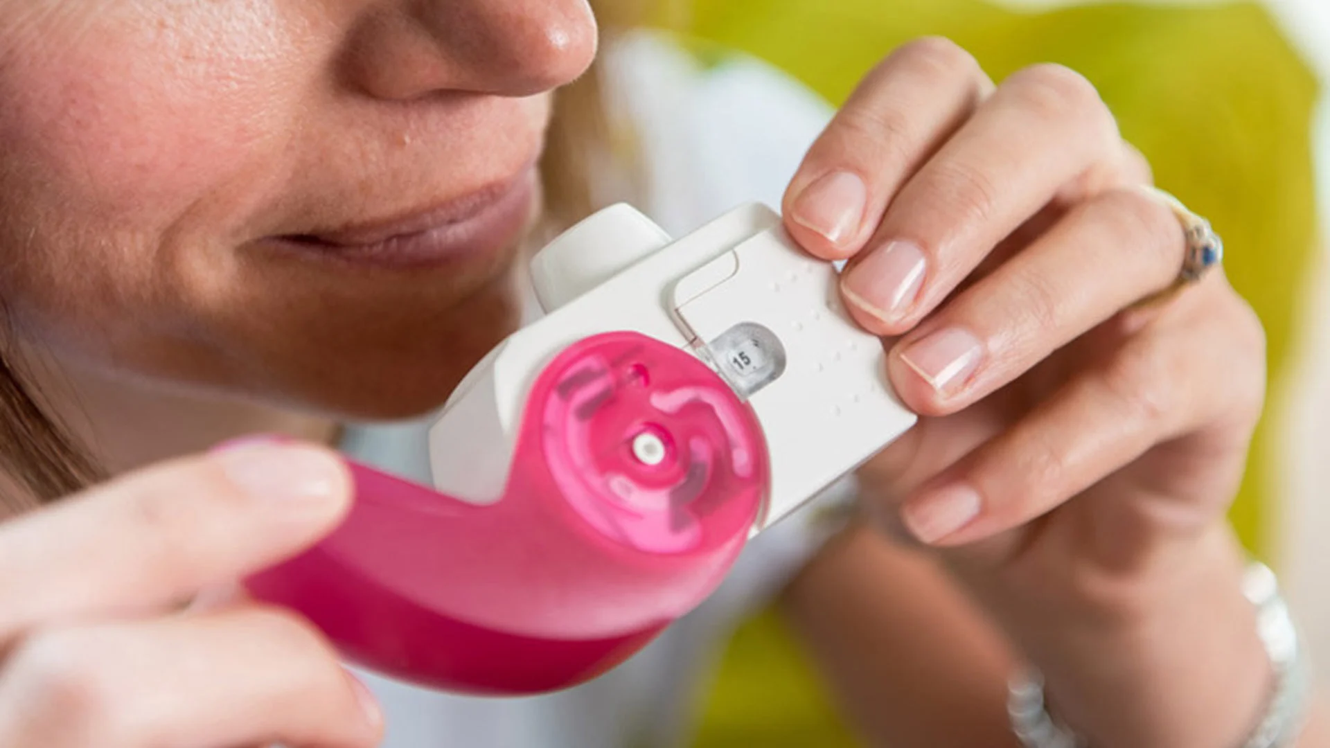 Inhaliatoriai su GPS gali padėti gydytojams tiksliau nustatyti astmos priežastis