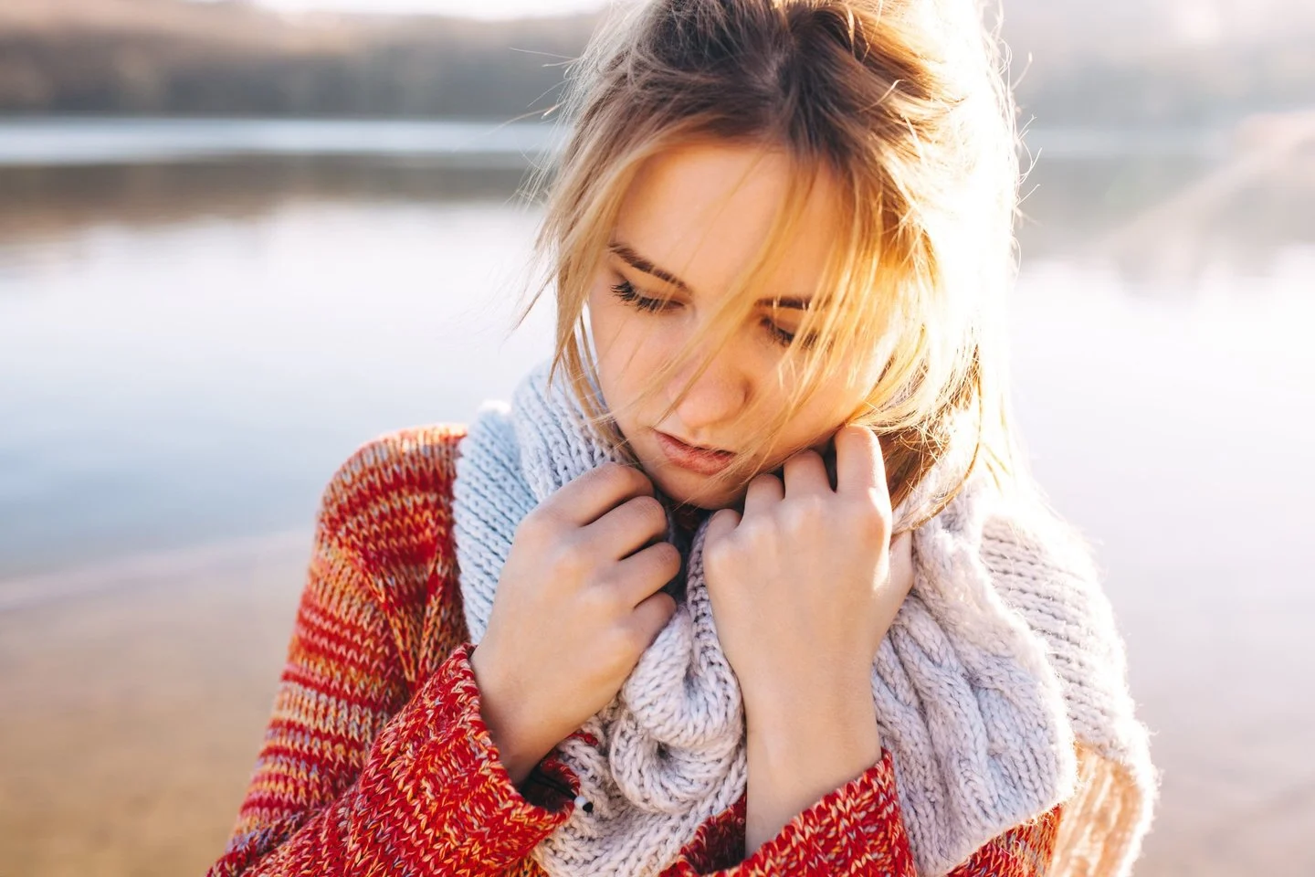 Psichologai: vis daugiau emigrantų galvoja apie savižudybę