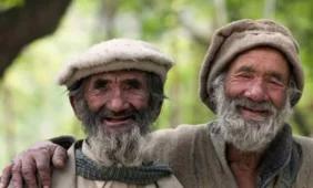 Ilgiausiai gyvena apkūnoki žmonės