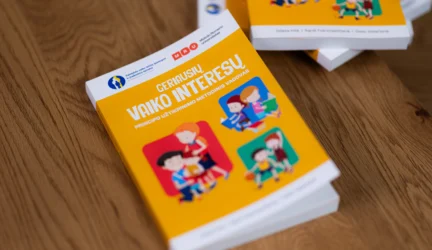 Tarsis su neįgaliais vaikais dirbantys specialistai