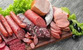 Tyrimas: lietuviški mėsos produktai vertingesni nei įvežtiniai