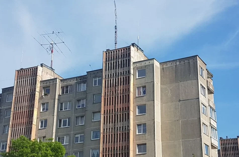 Dėl antenų saugumo – skirtingos pozicijos