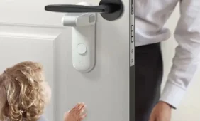 Vaikų apsauga virsta baubu