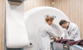 Medicinines operacijas atliks garso peiliu