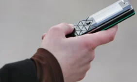 Vaikų smegenis veikia SMS, ne radiacija