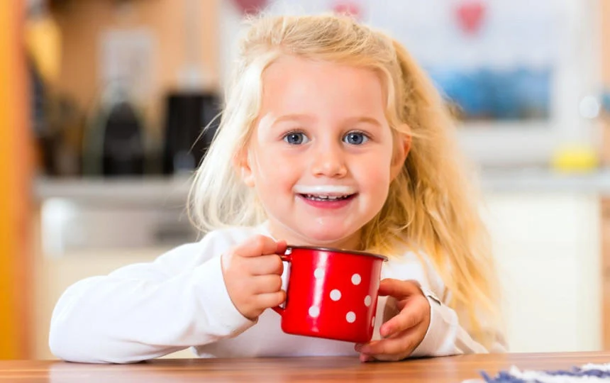Vitamino D ir kalcio sąveika vaikų organizme nėra aiški, teigia mokslininkai