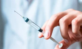 Pradedami vyrams skirtų kontraceptinių injekcijų klinikiniai bandymai