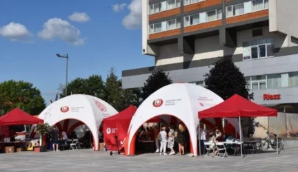 Savivaldybės darbuotojai tapo kraujo donorais