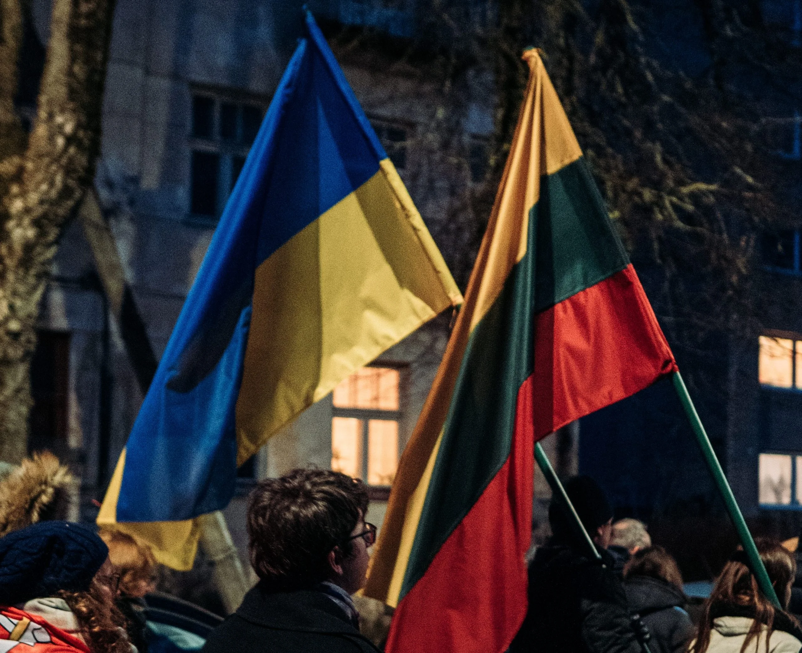 Lietuvos humanitarinė pagalba pagaliau išskraidinta į Ukrainą