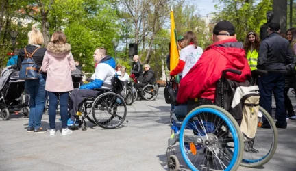 Rusijos neįgalieji patiria didesnę atskirtį ir prievartą nei SSSR laikais