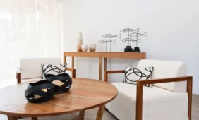 „Geriečiai” ir balta spalva