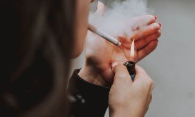 Tegul išsisklaido dūmai!