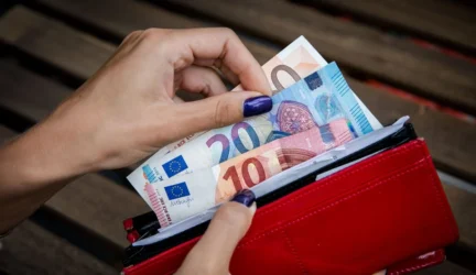 Išlaidos sveikatos priežiūrai pernai išaugo penktadaliu