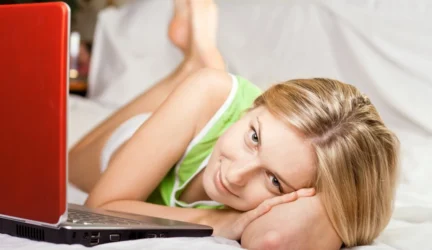 Internetines pažintis ragina greičiau perkelti į realybę