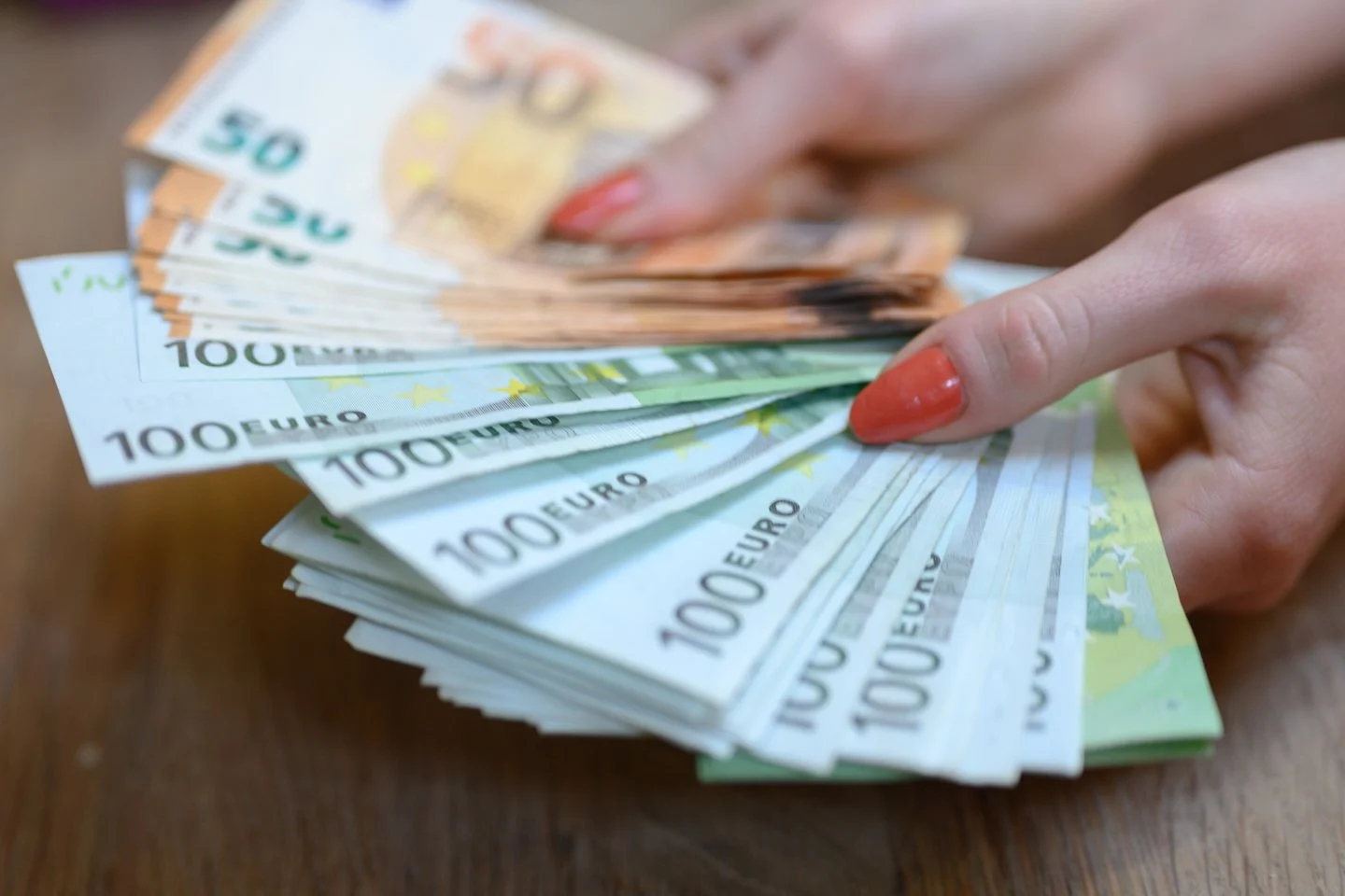 R. Kuodis: nedirbusios mamos išmoką galėtų gauti skolon
