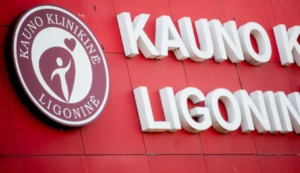 Kaune vėl protestuoja dėl ligoninių sujungimo