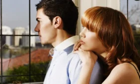 Kodėl vienišoms moterims patinka vedę vyrai?