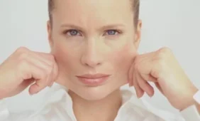 Sukurta į natūralią panaši dirbtinė žmogaus oda