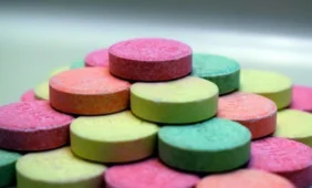 Migdomieji ir antidepresantai padeda anksčiau numirti