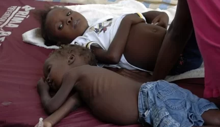 Haityje vis dar tvyro choleros epidemijos plitimo grėsmė