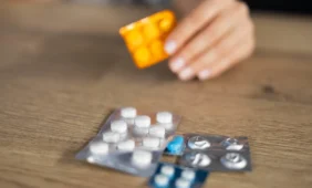 Sustabdė Vaistų kontrolės tarnybos vadovo konkursą