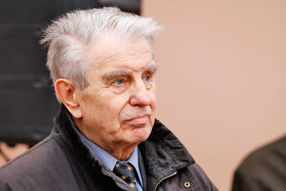 J.Marcinkevičiaus būklė negerėja