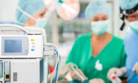 Kova su vėžiu – peiliais be ašmenų