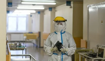 Medicinos audito inspekcijos vadovę jos pavaldinys kaltina piktnaudžiaujant tarnyba